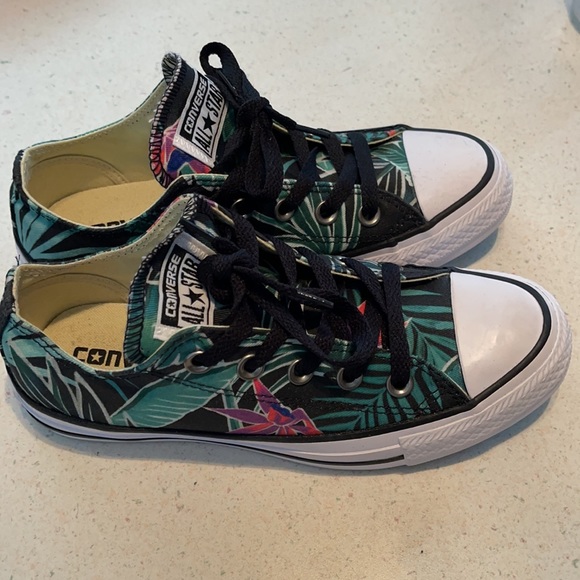 Converse sneakers - Picture 2 of 3